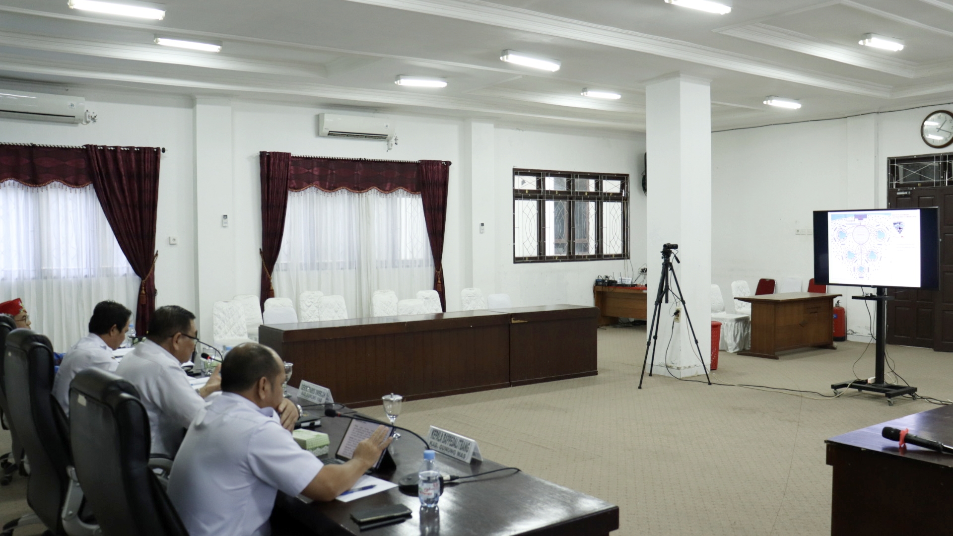 Sekda Gumas Hadiri Acara Dialog Lintas Borneo Secara Virtual