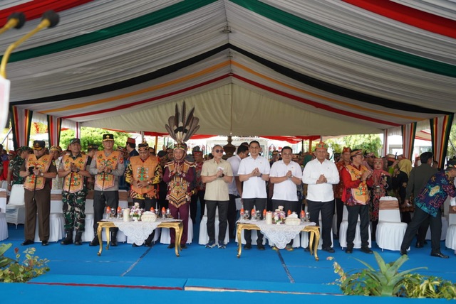 Gubernur Kalteng Agustiar Sabran Pimpin Apel Bersama Melibatkan Camat, Lurah, Kepala Desa, Babinsa, Bhabinkamtibmas, dan Damang