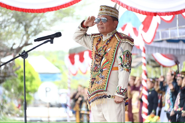 Gubernur Kalteng Agustiar Sabran Pimpin Upacara Peringatan Hari Jadi ke-23 Kabupaten Gunung Mas