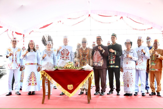 Gubernur Kalteng Agustiar Sabran Pimpin Upacara Peringatan Hari Jadi ke-23 Kabupaten Gunung Mas