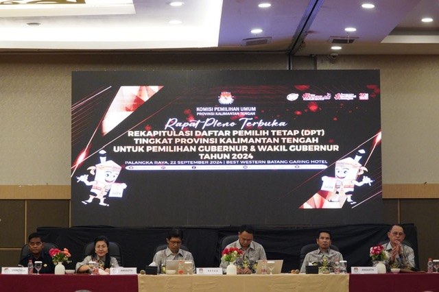 Plh. Sekda Prov. Kalteng Katma F. Dirun Hadiri Rapat Pleno Terbuka Rekapitulasi DPT Tingkat Prov. Kalteng