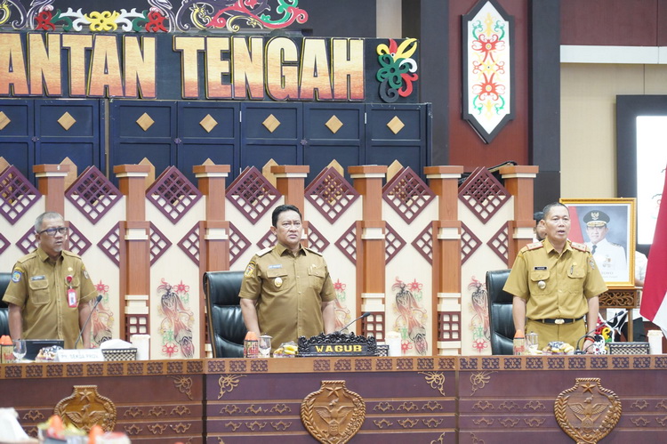 Kepala Bapperida Prov. Kalteng Leonard S. Ampung Hadiri Rakor yang Melibatkan Seluruh Pejabat JPT Pratama di Lingkungan Pemprov Kalteng