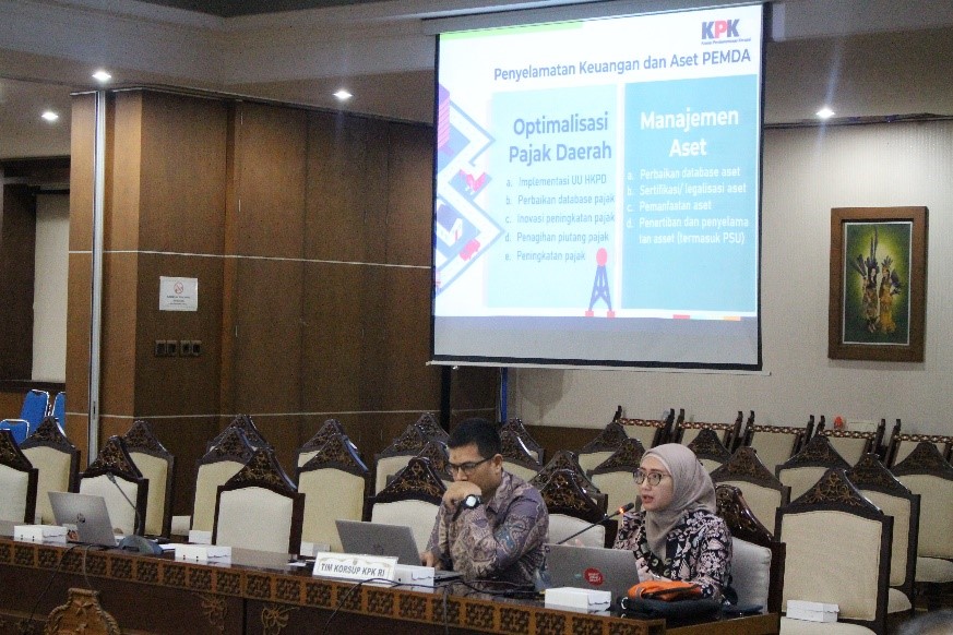 Inspektur Prov. Kalteng Saring Pimpin Rapat Tindak Lanjut Hasil SPI 2023 dan Pengelolaan Monitoring Center for Prevention
