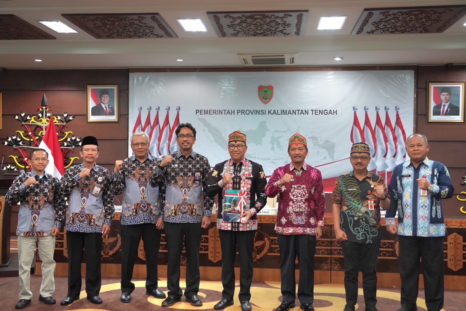 Plt Sekda Leonard S Ampung Pimpin Audiensi Penyampaian Atensi Hasil Pengawasan BPKP