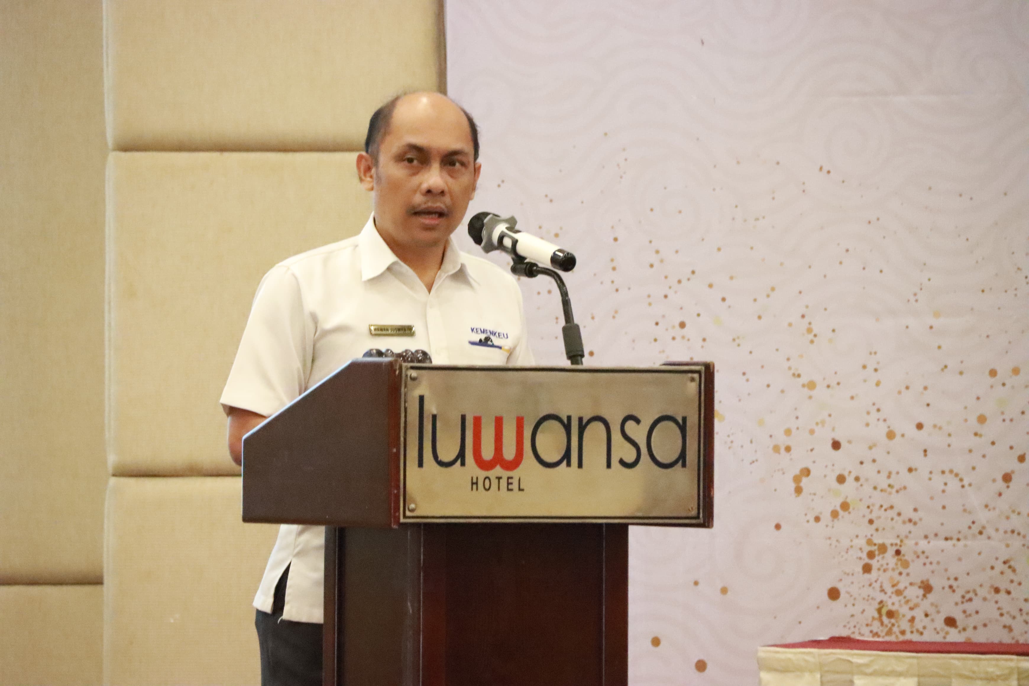 Sekda Nuryakin Buka Bimbingan Teknis Badan Layanan Umum Daerah Puskesmas Se- Prov. Kalteng