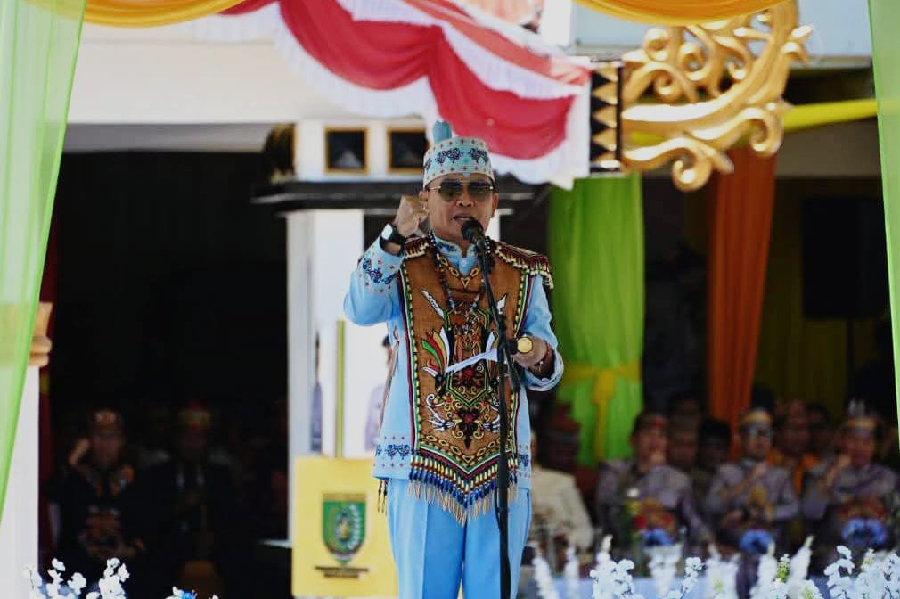 Gubernur Kalteng Agustiar Sabran Pimpin Upacara Peringatan Hari Jadi ke-66 Kabupaten Barito Selatan