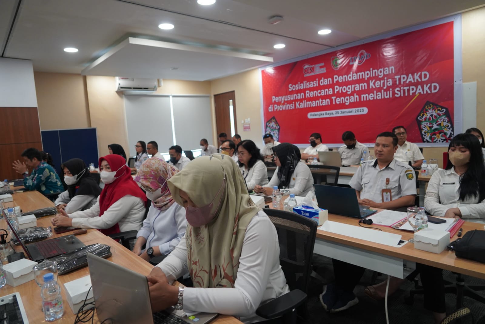 Sahli Yuas Elko Hadiri Sosialisasi Dan Pendampingan Penyusunan Rencana Program Kerja TPAKD Di Prov. Kalteng