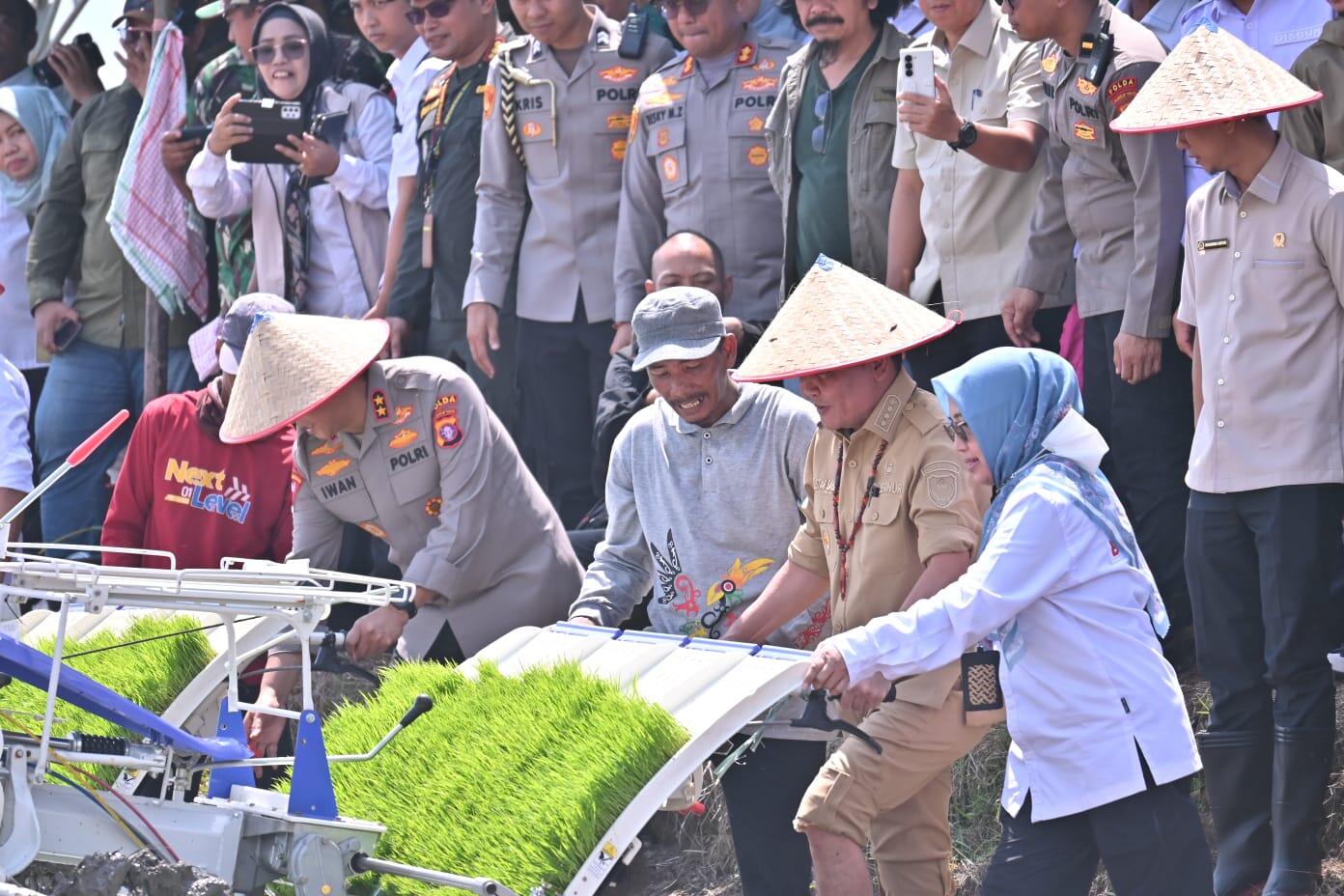 Dunia Pendidikan Harus Aktif Dalam Cetak Generasi Muda yang Siap Hadapi Tantangan Masa Depan Termasuk Dalam Sektor Pertanian