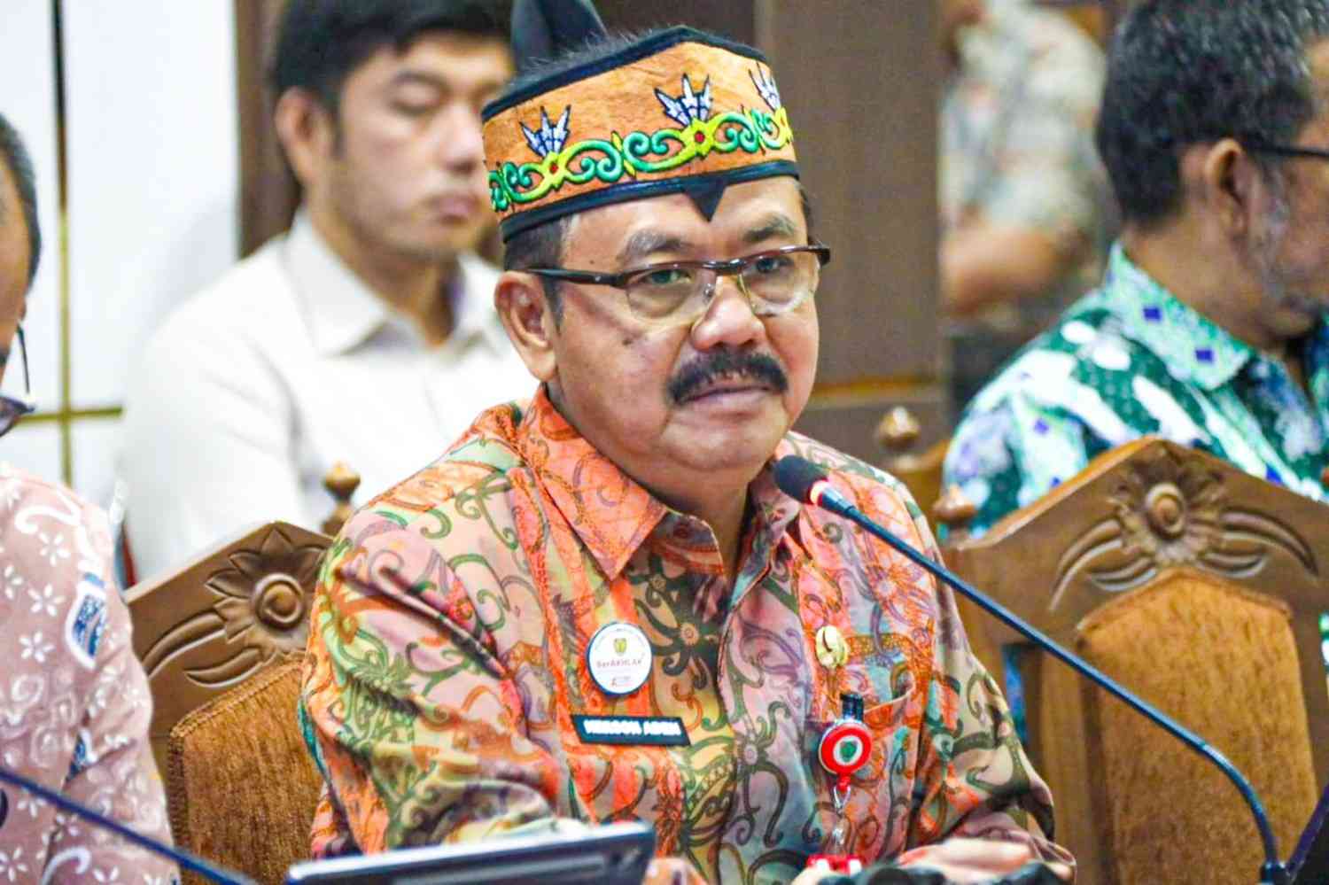 DPRD Prov. Kalteng Gelar Rapat Pembahasan Lanjutan Raperda Inisiatif DPRD Tentang Hak Keuangan dan Administratif Pimpinan dan Anggota DPRD