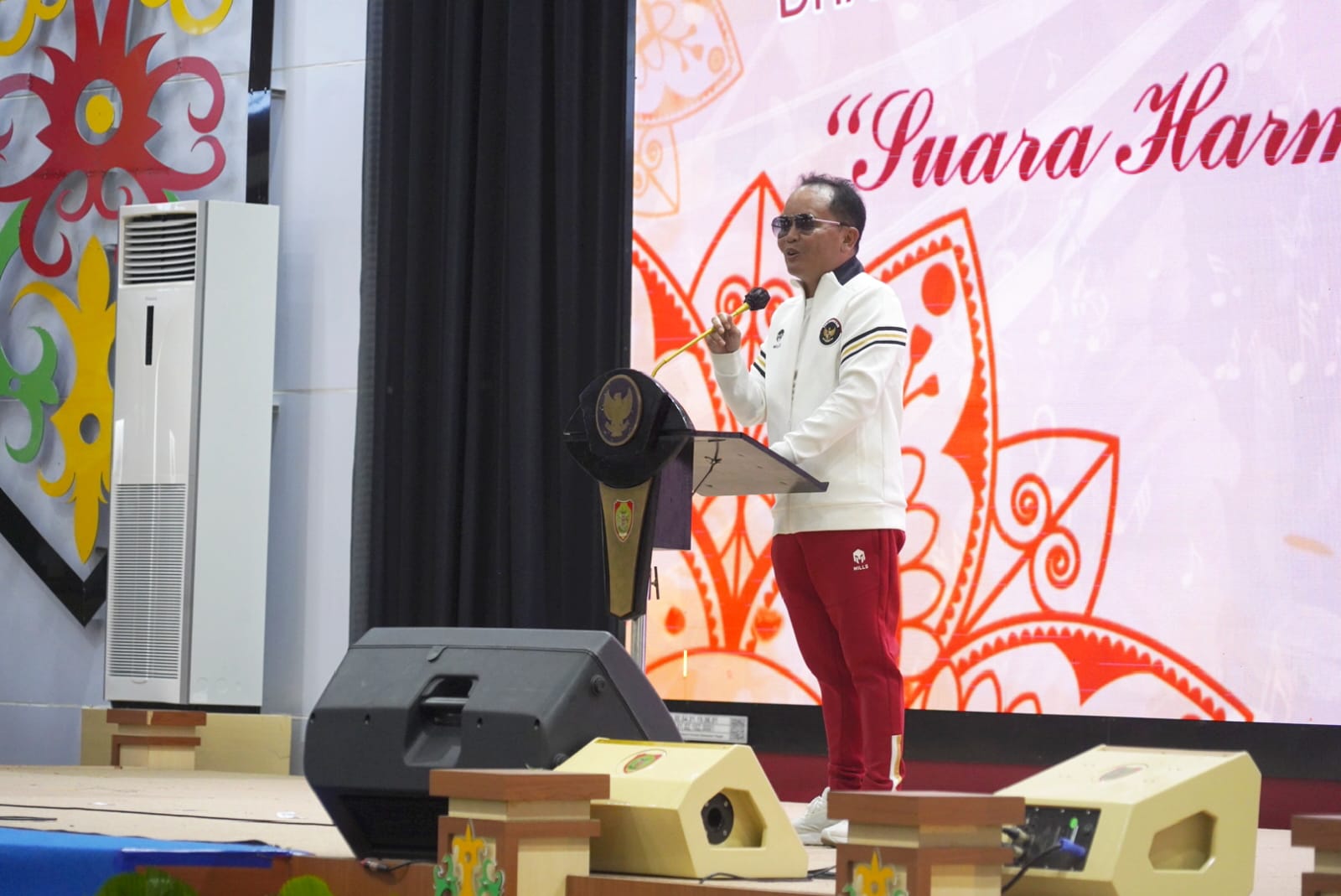 Ketua DWP Kalteng Natalin Leonard S. Ampung Tutup Lomba Paduan Suara DWP Kalteng