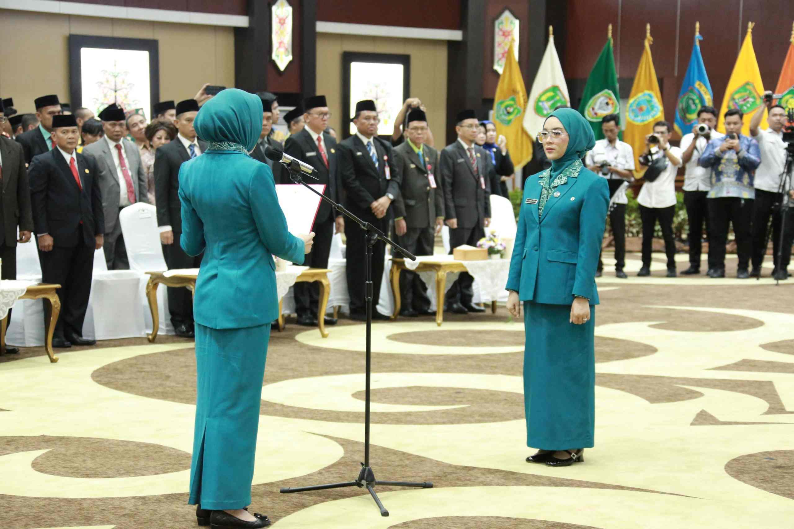 Kadis PMD Prov. Kalteng Hadiri Pelantikan Ketua TP-PKK, TP Posyandu dan Ketua Dekranasda Kabupaten Lamandau