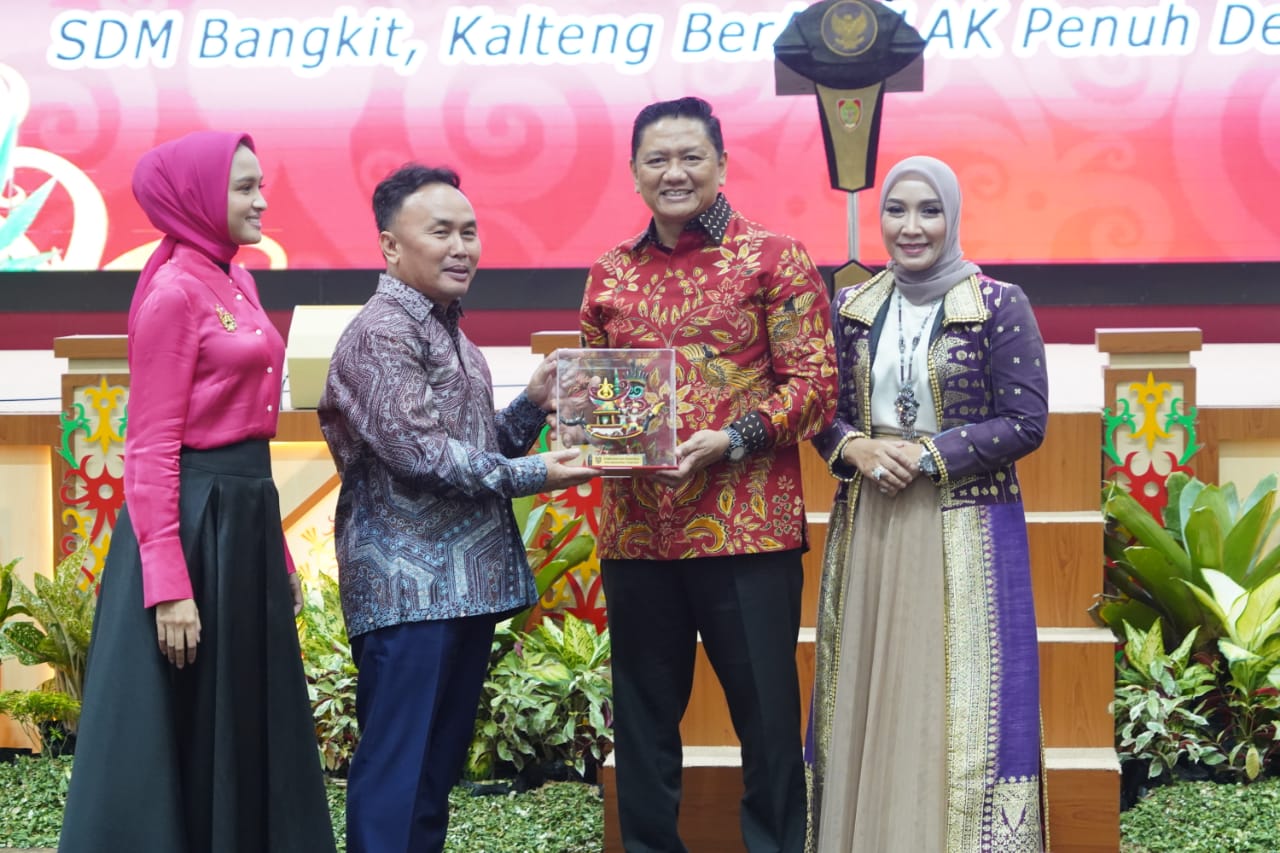 Gubernur Kalteng Sugianto Sabran Hadiri Acara Lepas Sambut Kajati Kalteng