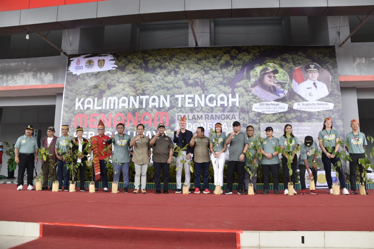 Wagub Edy Pratowo Buka Kegiatan Kalimantan Tengah Menanam Tahun 2022