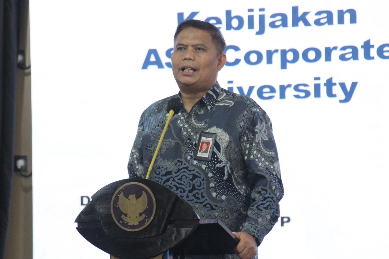 Wagub Kalteng Edy Pratowo Menandatangani Komitmen Bersama Penerapan ASN Corporate University