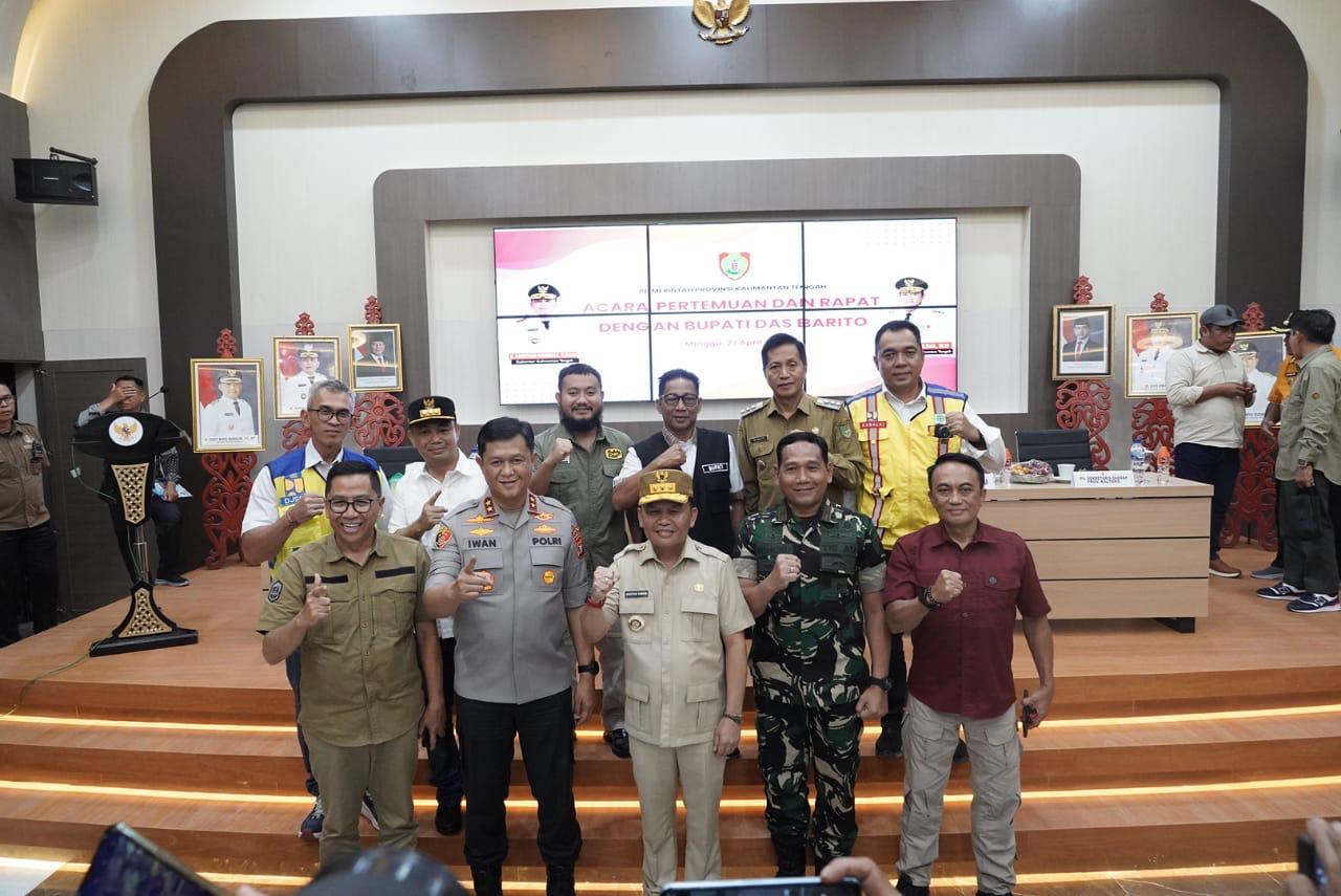 Gubernur Kalteng Agustiar Sabran Pimpin Pertemuan Sekaligus Rapat dengan Bupati se-DAS Barito