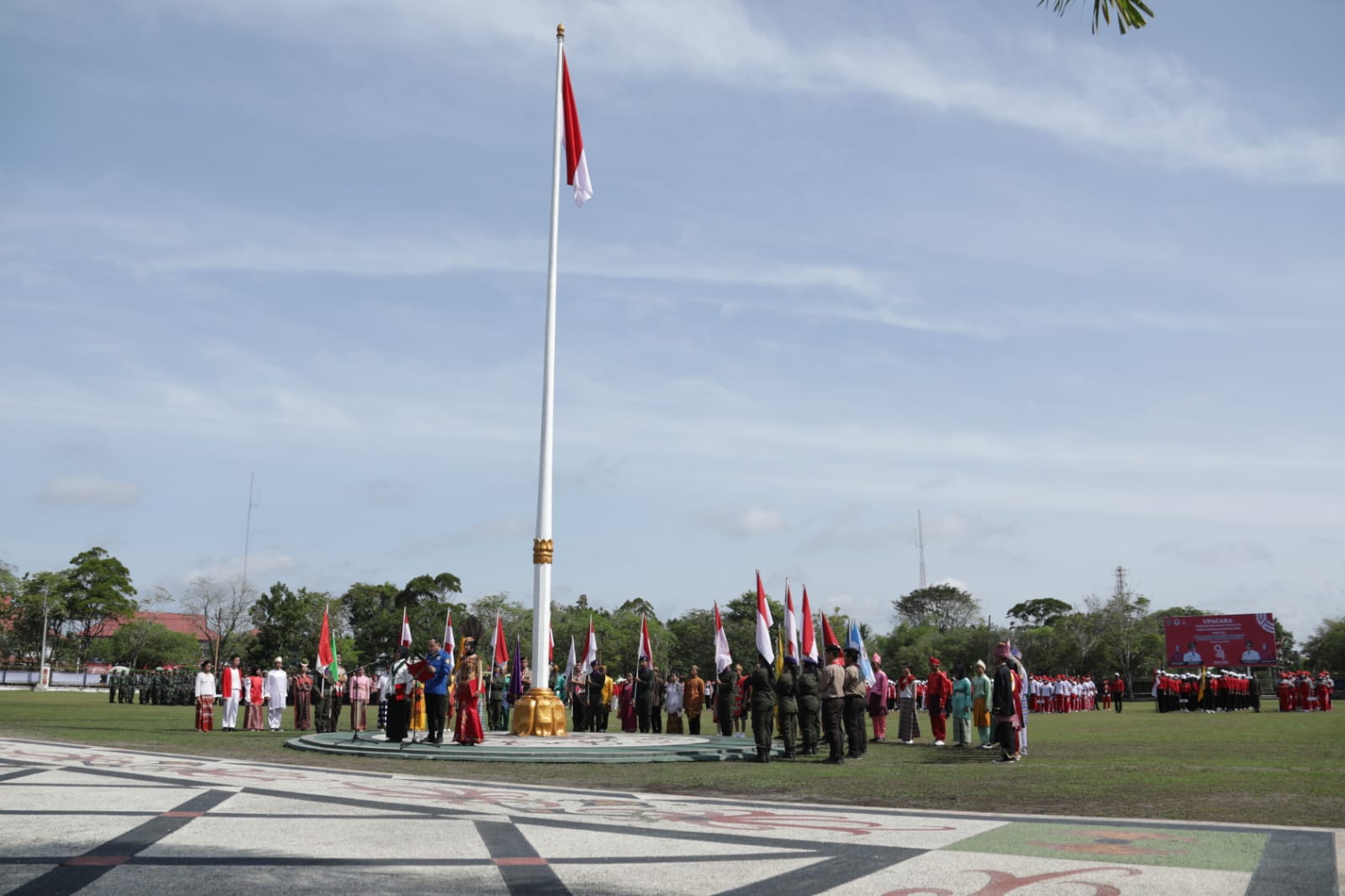 Sekda Prov. Kalteng Pimpin Upacara Peringatan Hari Sumpah Pemuda ke-94