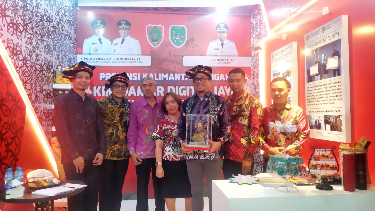 Produk Unggulan Dipamerkan Pada Booth KIM Prov. Kalteng