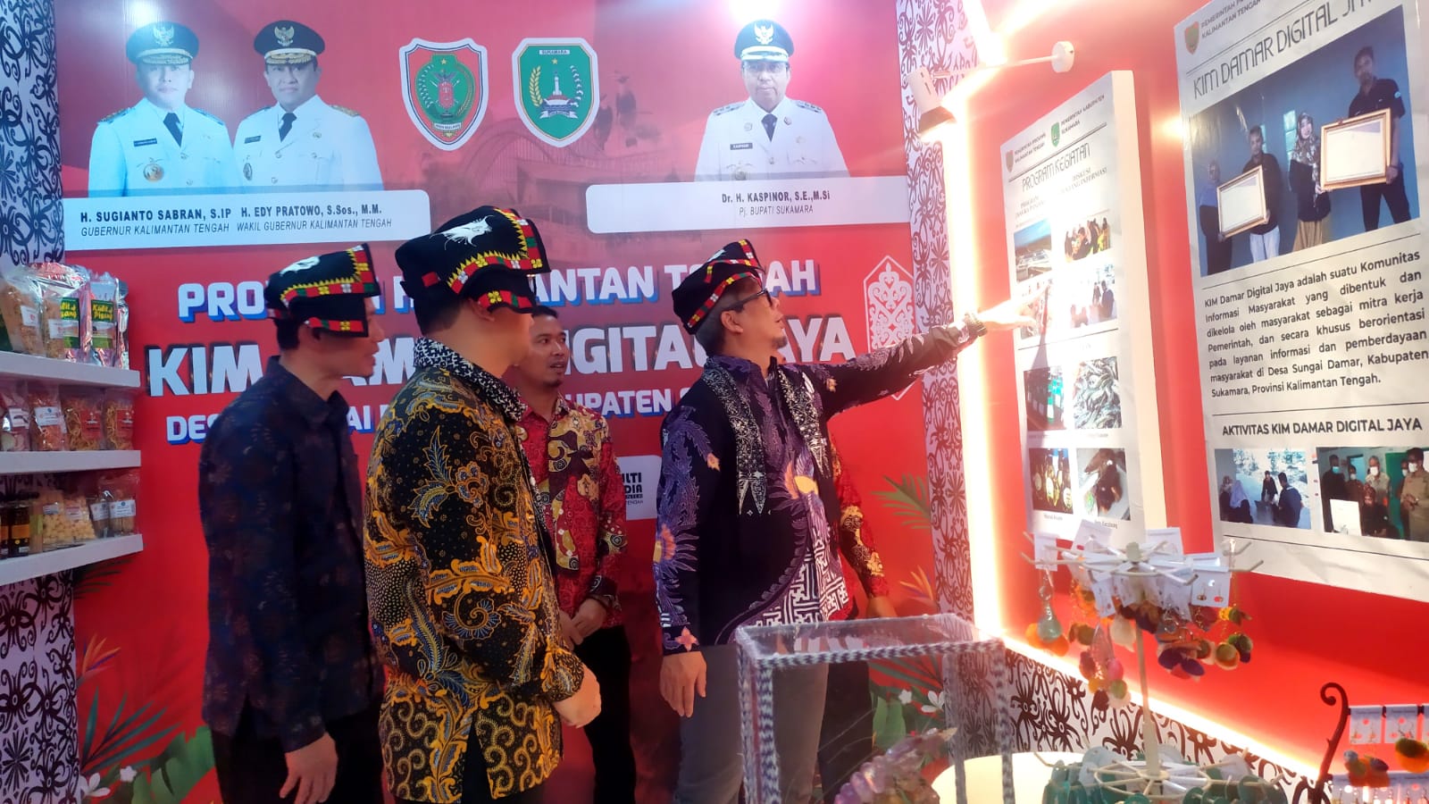 Produk Unggulan Dipamerkan Pada Booth KIM Prov. Kalteng