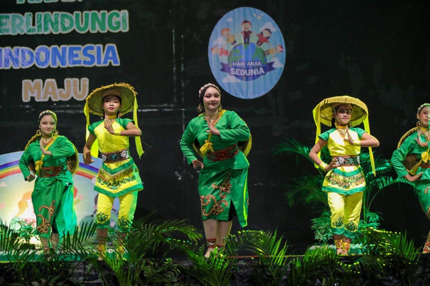 Seni Budaya Dalam Rangka Memperingati Hari Anak Se-Dunia Tahun 2025