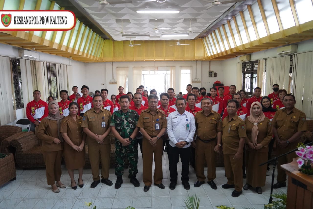 Badan Kesbangpol Prov. Kalteng Hadiri Pembukaan Latihan Dasar Kepemimpinan Bagi Mahasiswa dan Pelajar Tingkat SMU/SMK