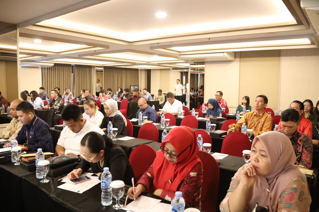 Sahli Yuas Elko Buka Sosialisasi dan Bimbingan Teknis Implementasi Pengawasan Perizinan Berusaha Berbasis Risiko