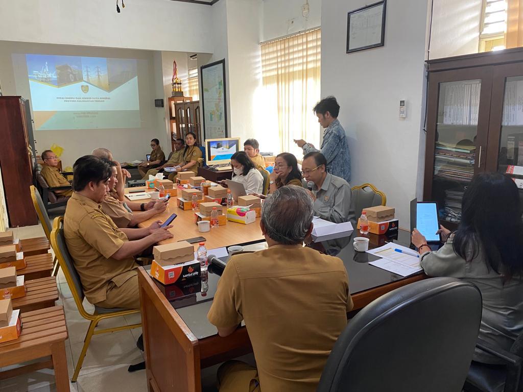 DESDM Prov. KaltengTerima Kunjungan Tim Visitasi Monev Keterbukaan Informasi Badan Publik