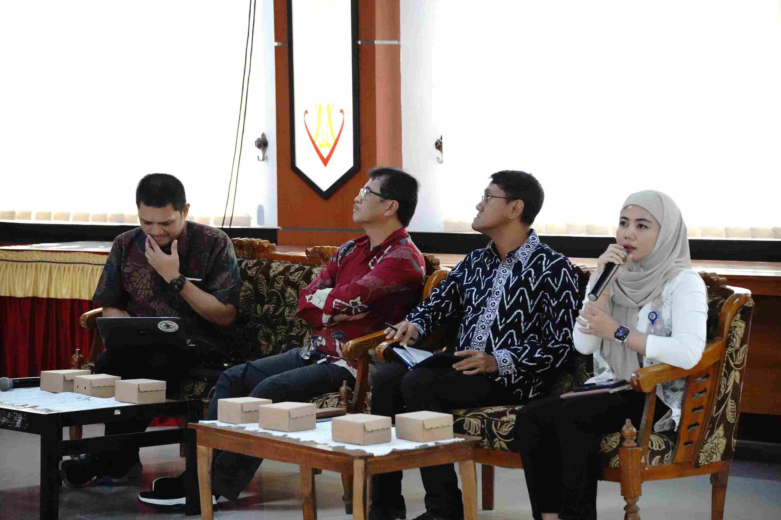 Dinas ESDM Gelar FGD Pembahasan Dokumen Model dan Desain Pelaksanaan Reklamasi Lahan Bekas Tambang IUP Mineral Bukan Logam dan Batuan