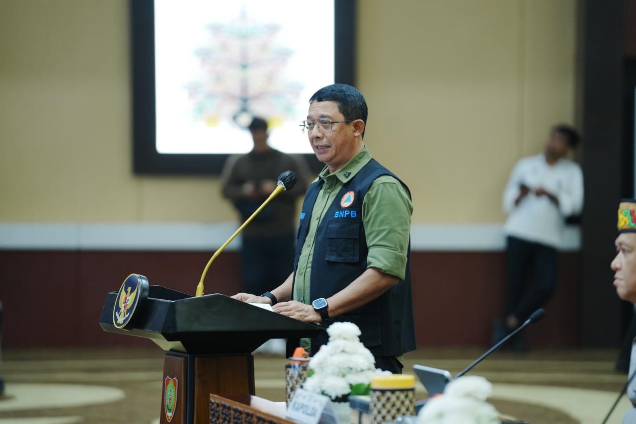 Gubernur Kalteng Agustiar Sabran dan Kepala BNPB Suharyanto Pimpin Rakor Kesiapsiagaan Karhutla