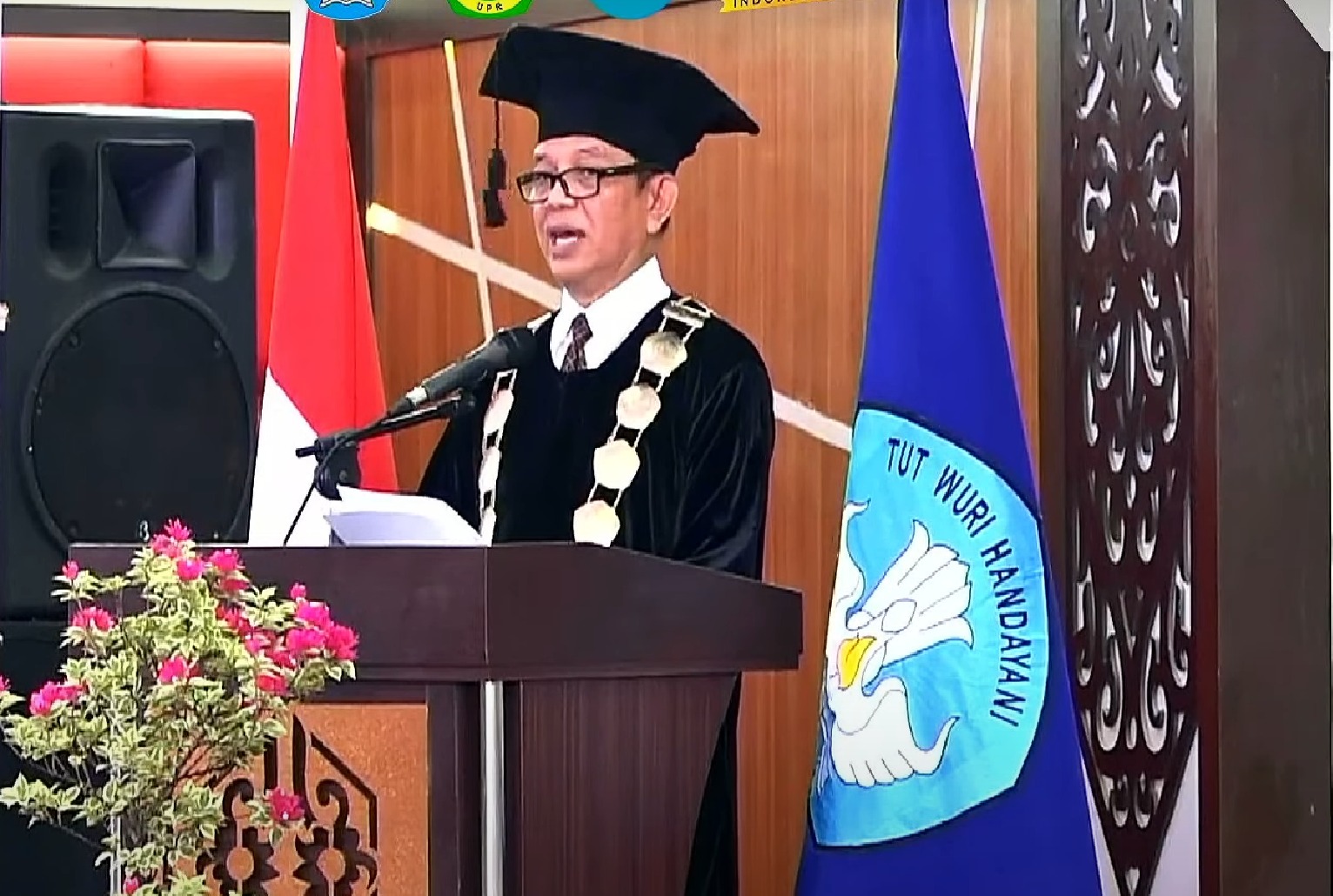 Sahli Gubernur Bidang KSDM Suhaemi Hadiri Acara Sidang Terbuka Senat UPR Wisuda Program Pascasarjana dan Sarjana Periode Bulan Agustus Tahun 2023
