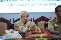 Asisten III Sunarti Hadiri Rapat Banmus DPRD Provinsi Kalteng